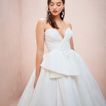 Lazaro 22160