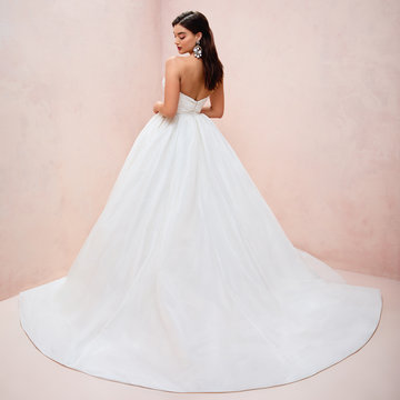 Lazaro 22160