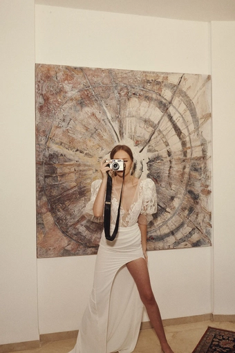 Flora Natalie #1 frontface vertical thumbnail