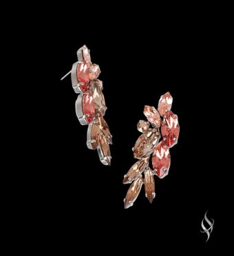 Stefanie Somers Style #Vanya $1 vertical thumbnail