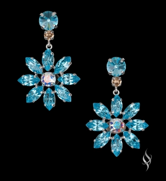 Stefanie Somers Style #Aster $8 vertical thumbnail