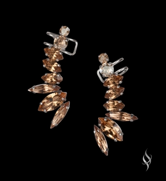 Stefanie Somers Style #Becca $1 vertical thumbnail