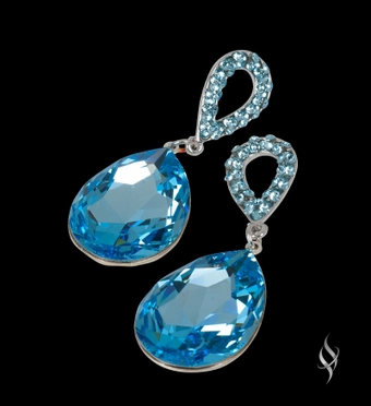 Stefanie Somers Style #Astra $5 vertical thumbnail