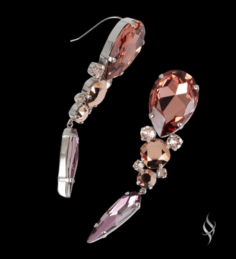 Stefanie Somers Style #Aquillia $2 vertical thumbnail