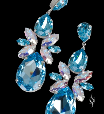 Stefanie Somers Style #Savannah $1 vertical thumbnail