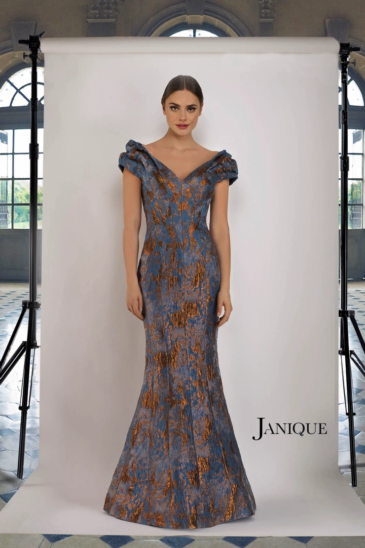 Janique Style #66721 #1 frontface vertical picture