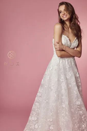 Nox Anabel JE922 #5 White vertical thumbnail