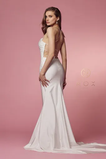 Nox Anabel R472 #3 White vertical thumbnail