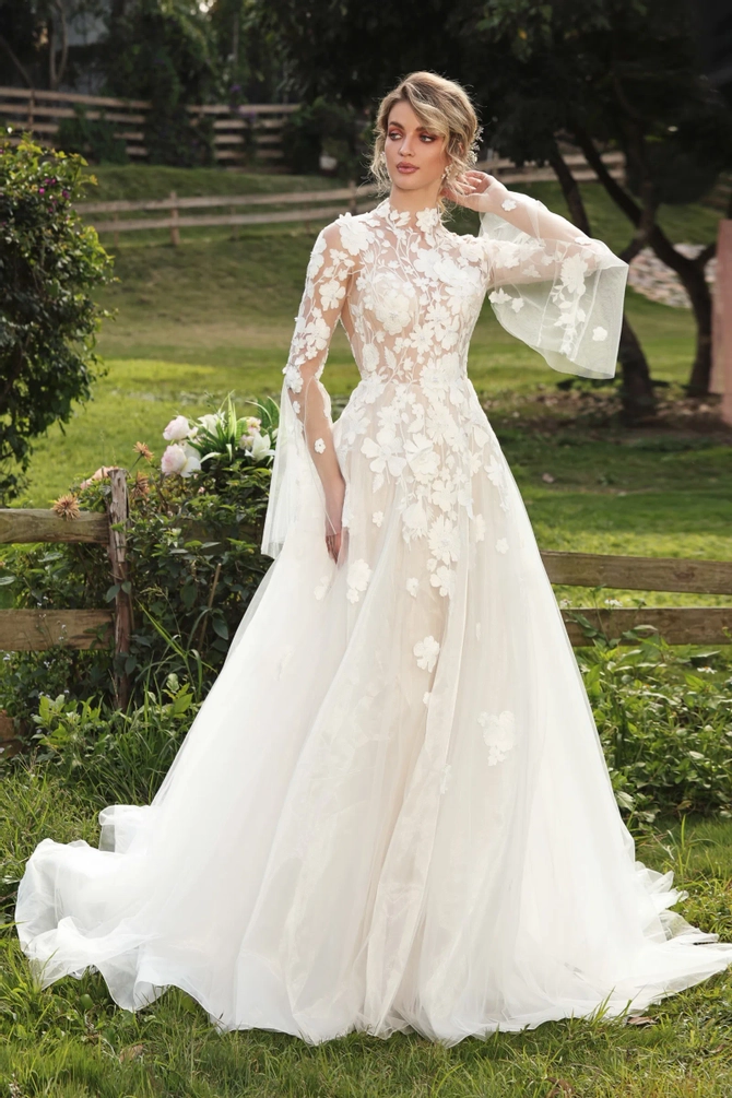 Fanan Spaghetti Straps Wedding Dress Tulle Appliques Customized Sexy Open Back Ruched Ivory Bridal Party Gown Vestidos De Novia