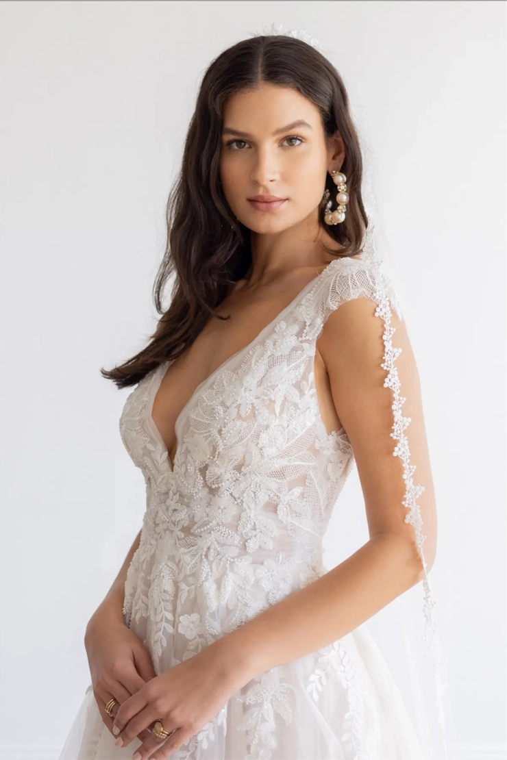 Locket Lisle Style #19722 #6 vertical cropped picture