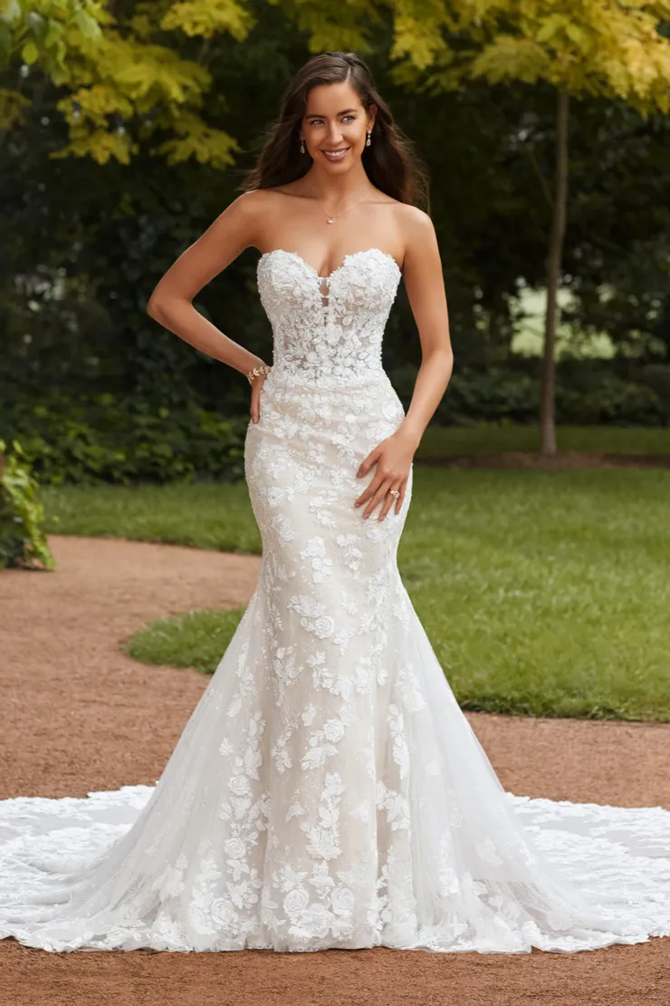 Strapless lace wedding clearance gown