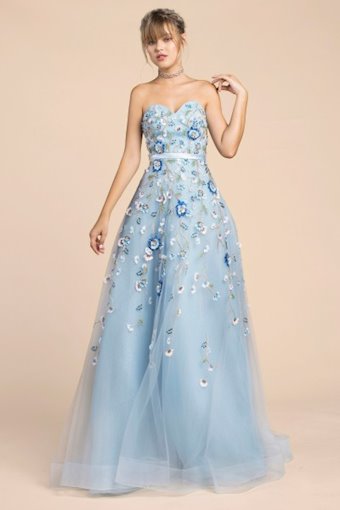 A&L Couture A0493