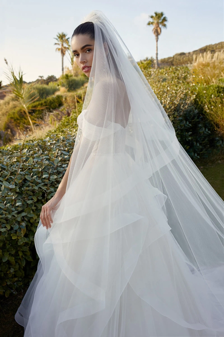 Demetrios Style #8129 #1 vertical picture