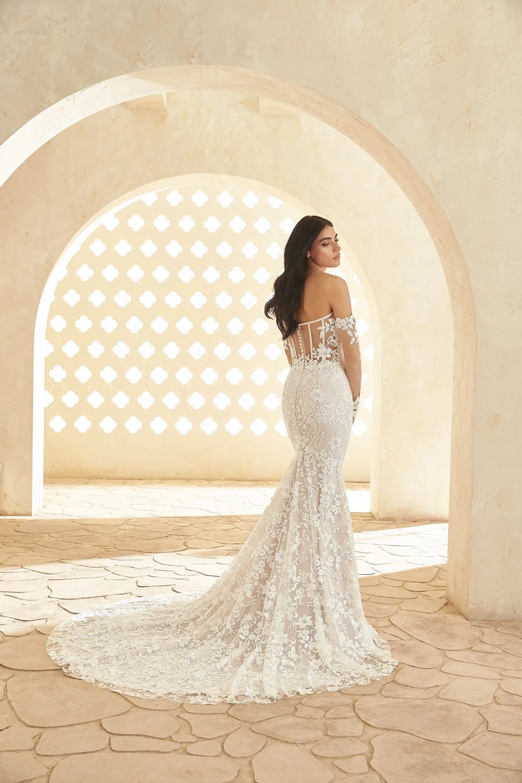 Paloma Blanca 5009