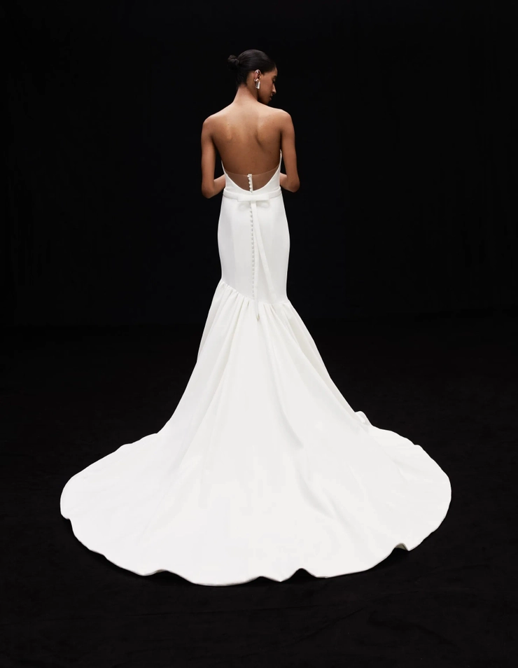 Alyne by Rita Vinieris | Angel Rivera Bridal Atelier - Noella