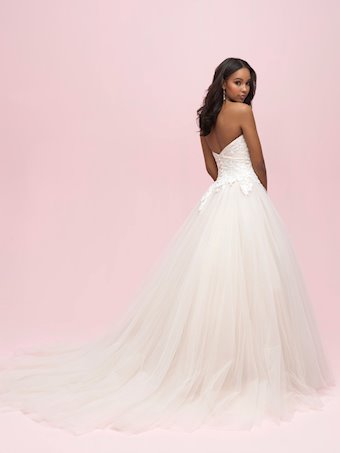 Allure Romance 3206