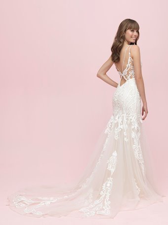 Allure Romance 3215