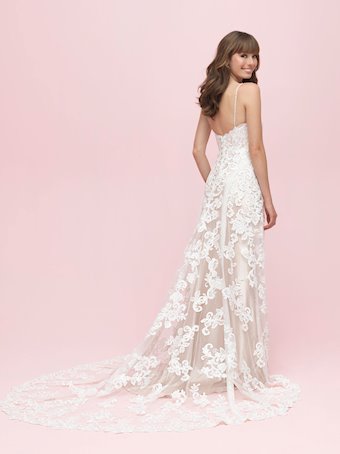 Allure Romance 3219