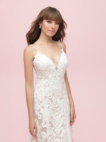 Allure Romance 3219