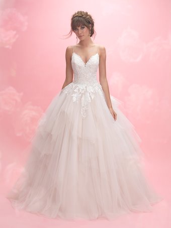 Allure Romance 3067