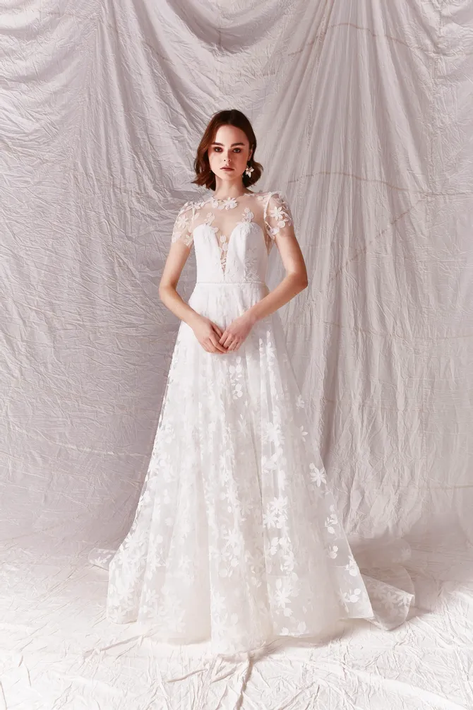 Savin London 2023 Hollie Bridal Dress Nouvelle Vogue Bridal