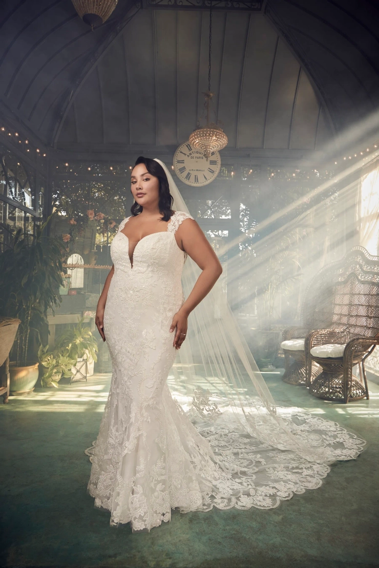 Casablanca Bridal 2485C