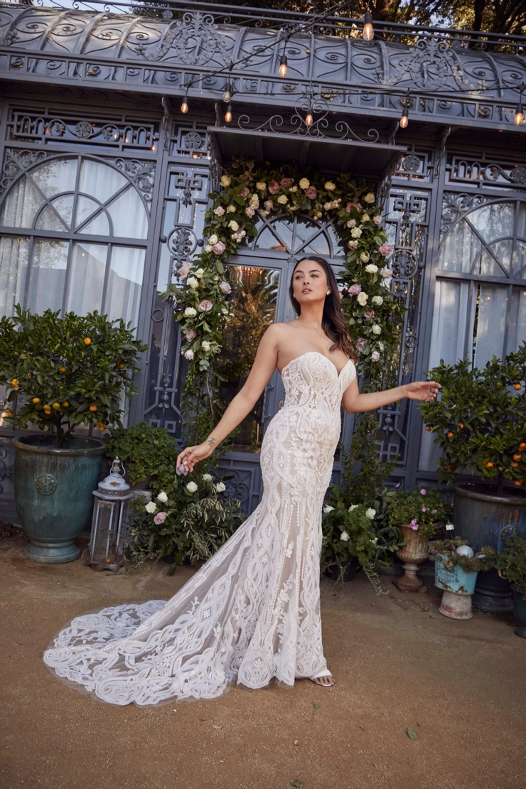 Casablanca Bridal 2490