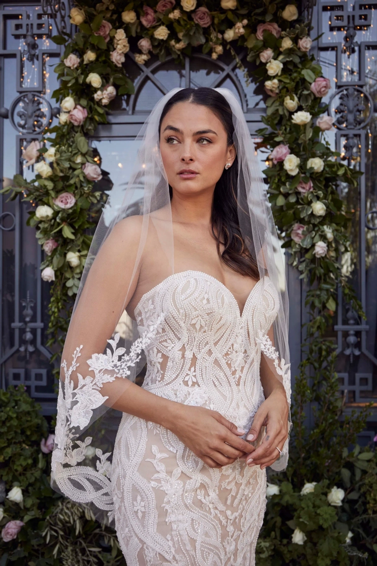 Casablanca Bridal 2490