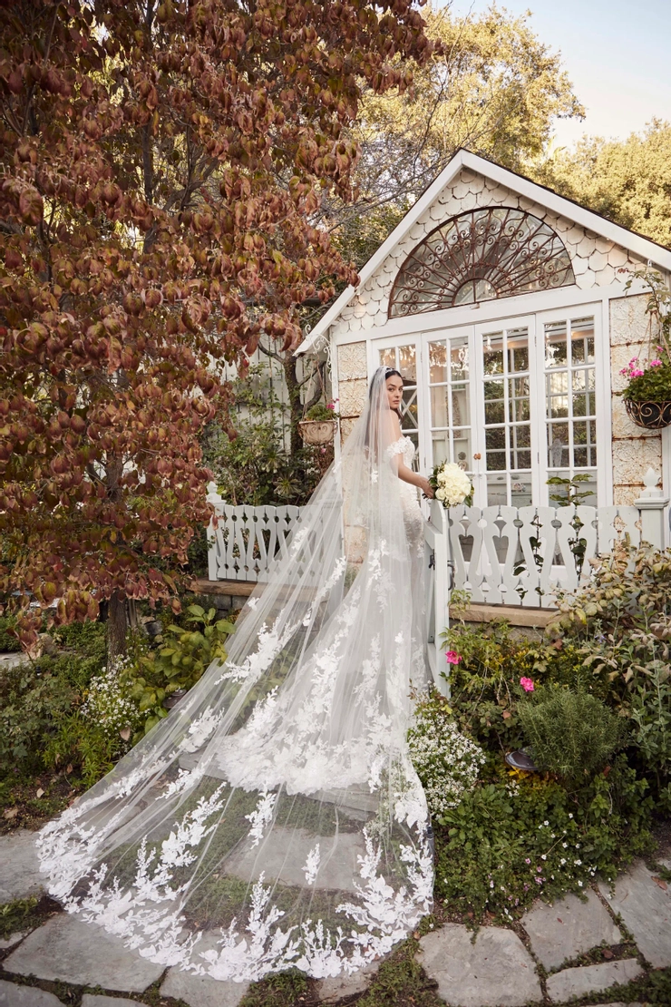Casablanca Bridal 2491