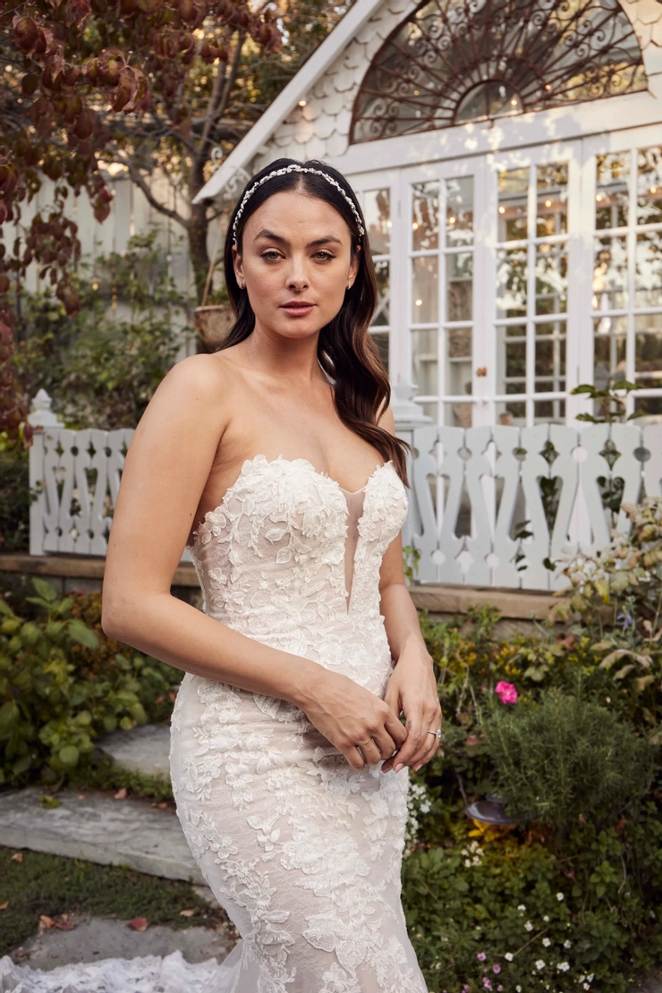 Casablanca Bridal 2491