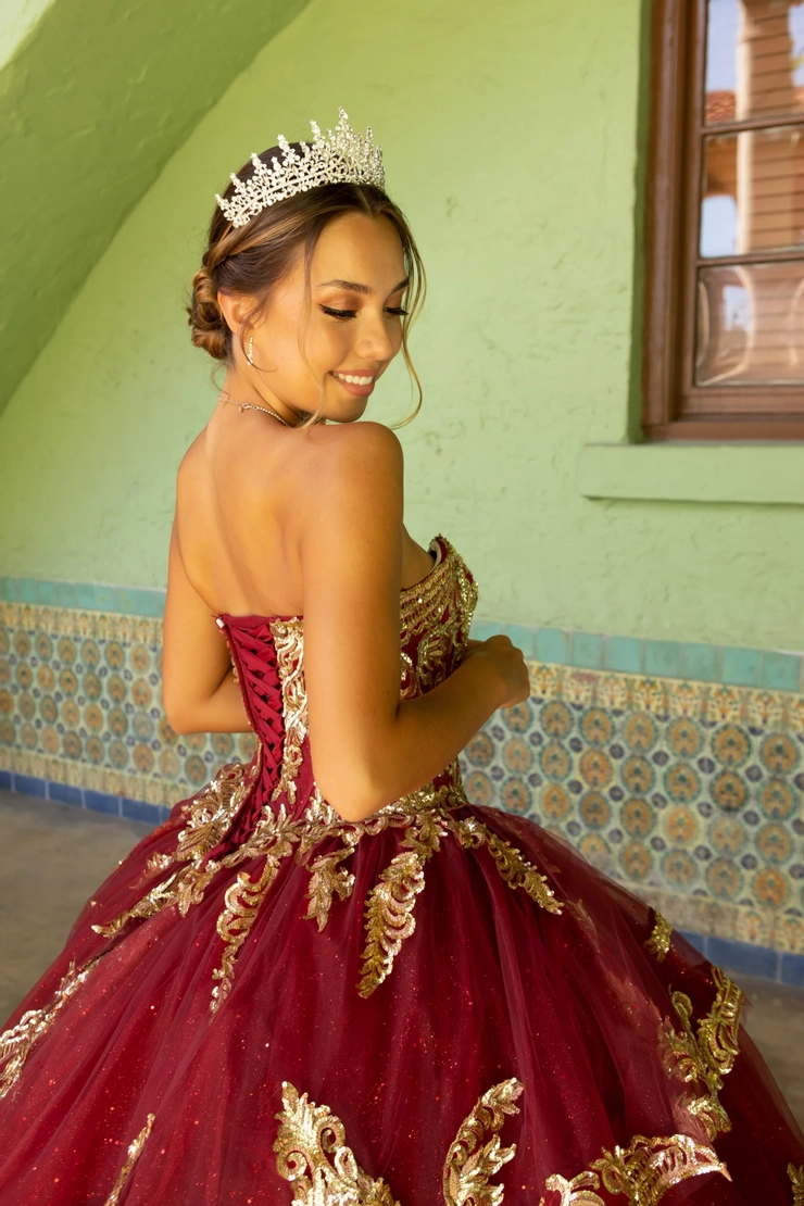 Sophia Thomas - Q111 | Sophia Thomas Designs