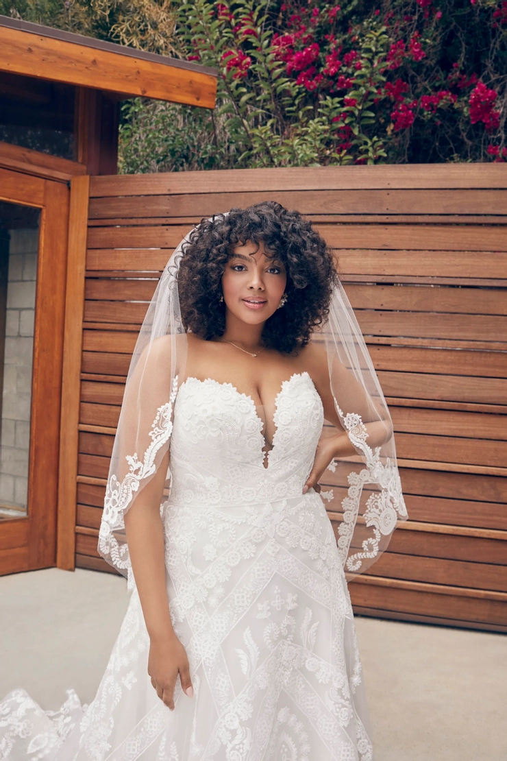 Casablanca Bridal Bl390C