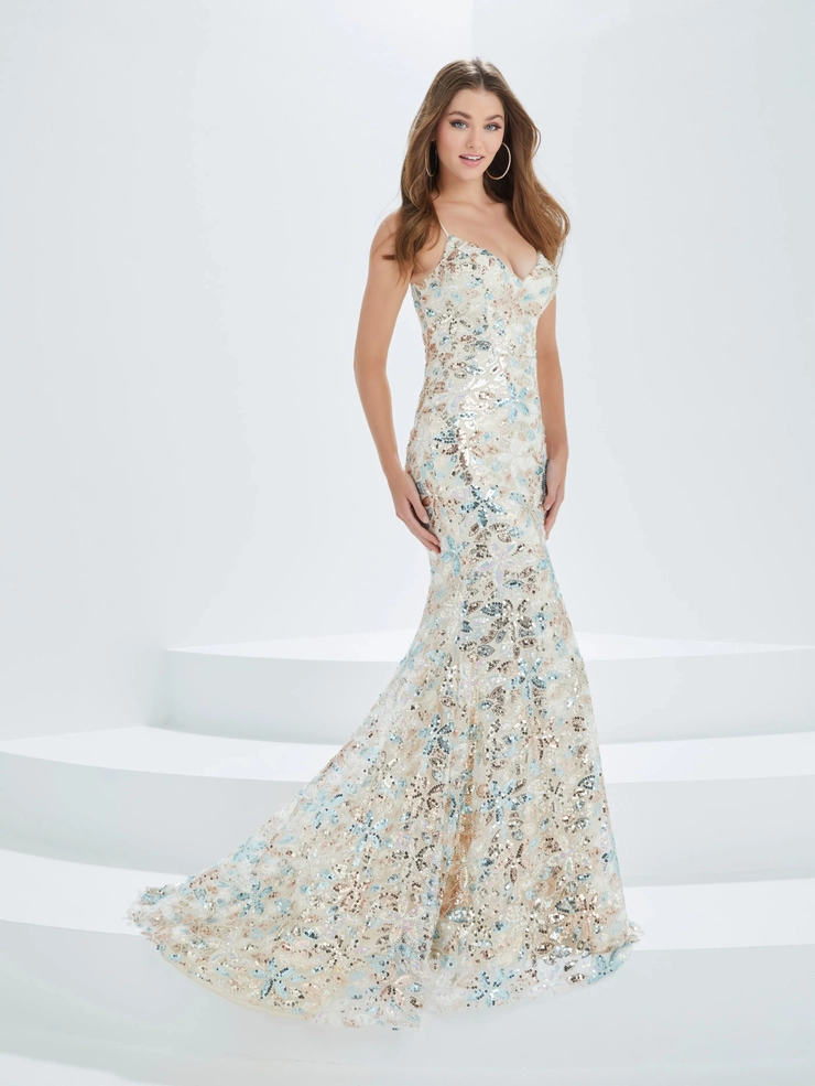 Christina Wu Prom Style #16028 #1 vertical picture