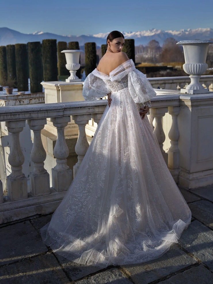 Privee by Pronovias Ginerva
