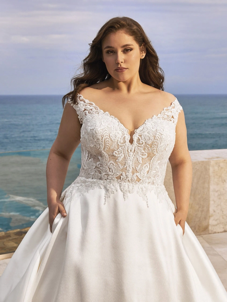 Pronovias Charleston