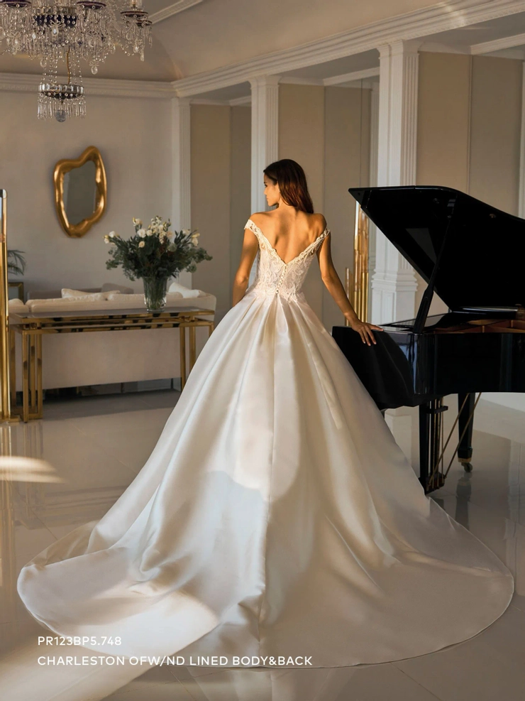 Pronovias Charleston