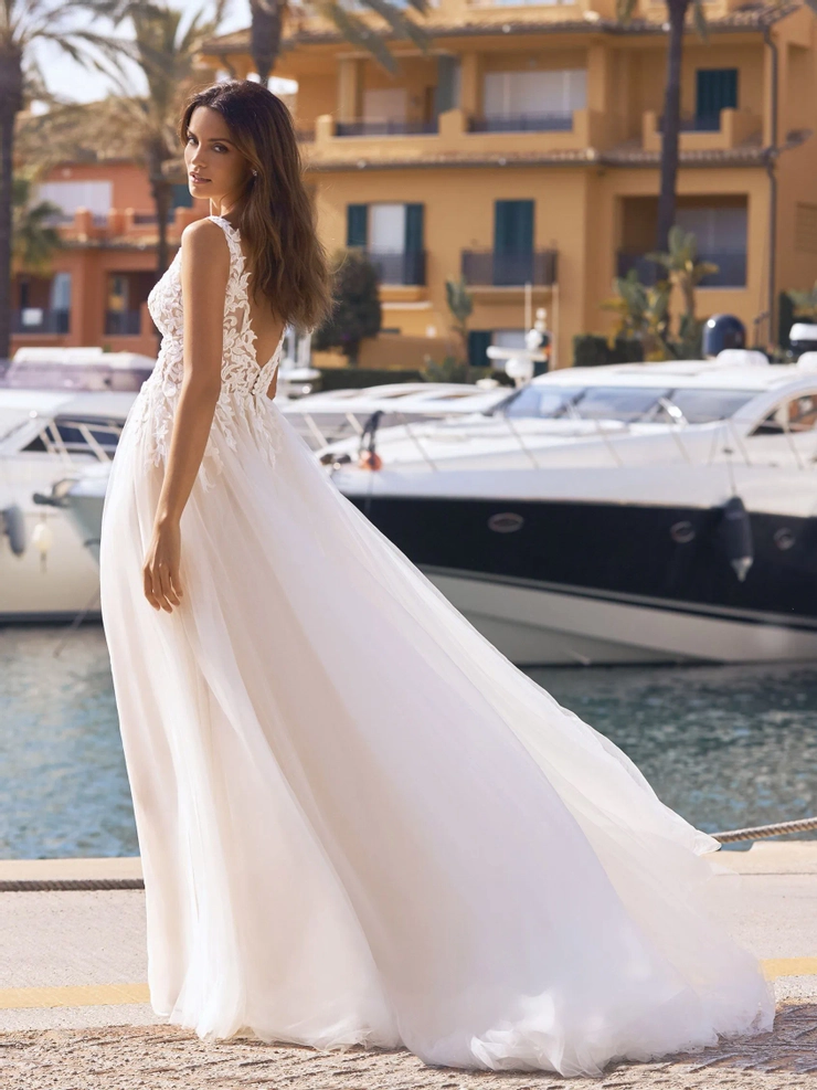 Pronovias Lavinia