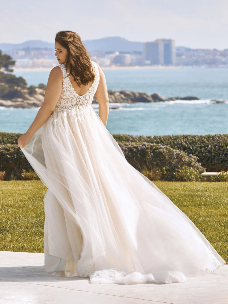 Pronovias Lavinia