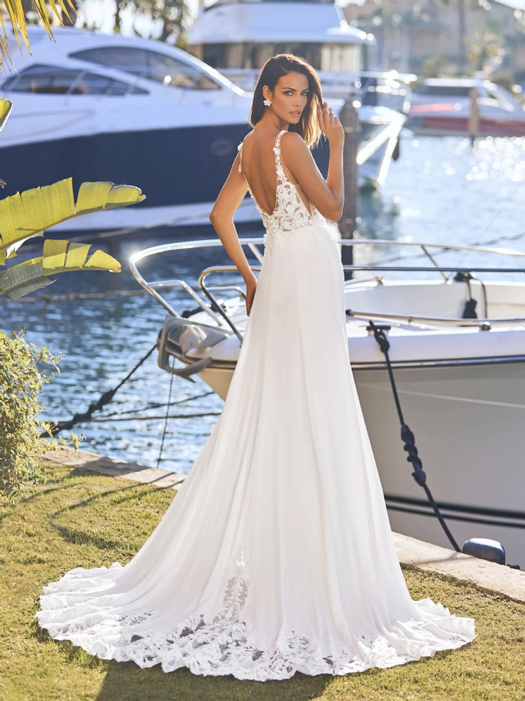 Pronovias Marlow
