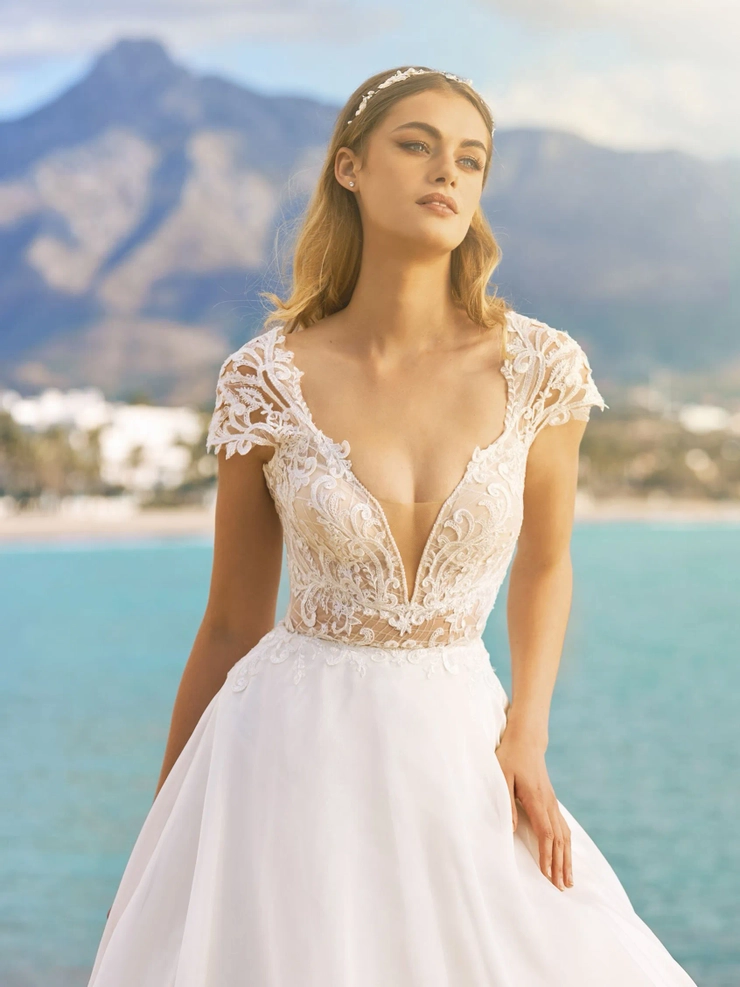 Pronovias Saturn
