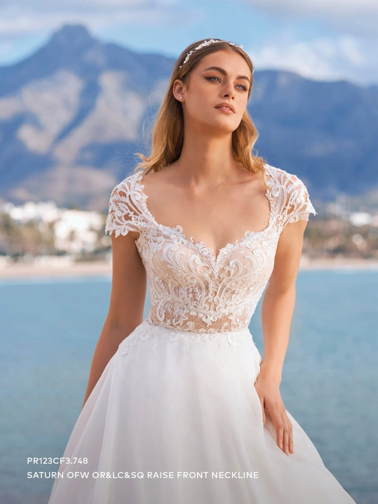 Pronovias Saturn