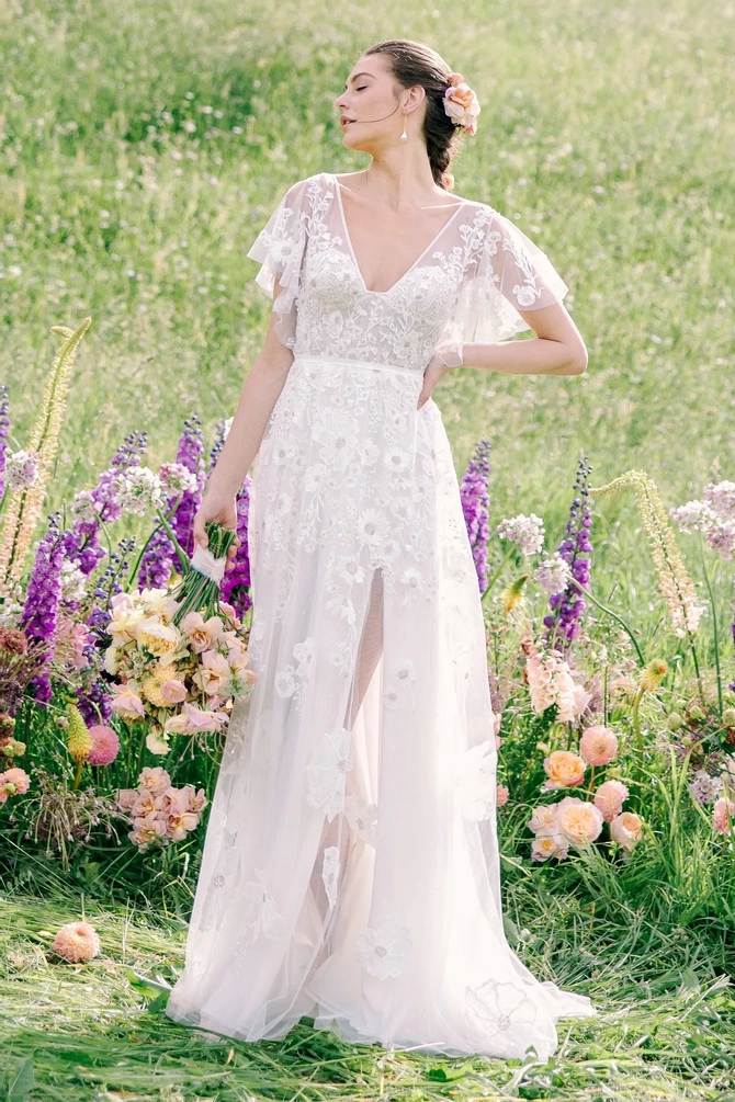 Willowby | The Poinsett Bride - 50710 | The Poinsett Bride