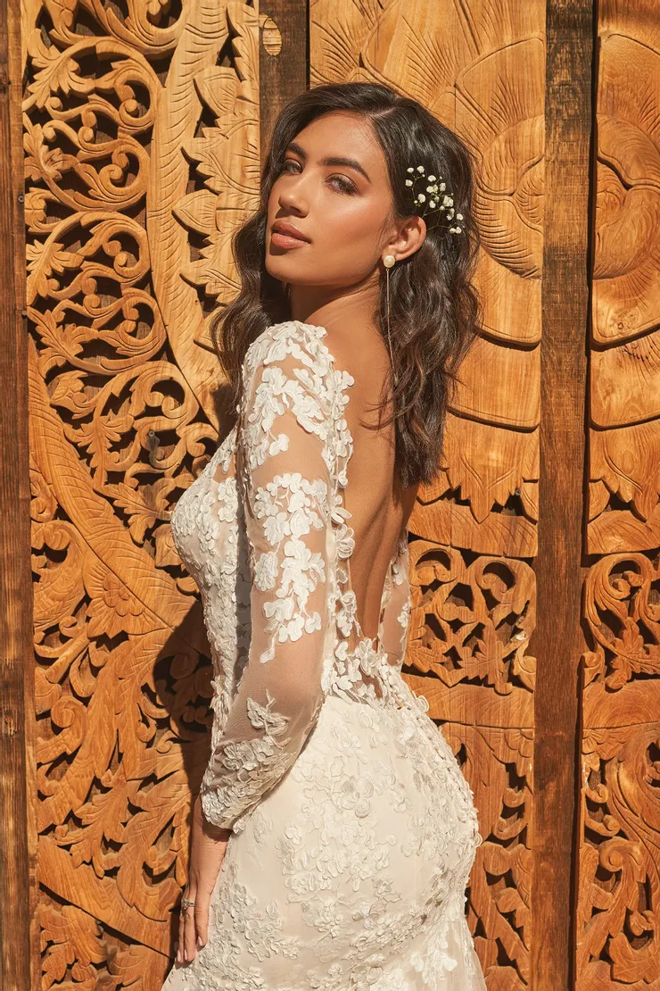 Lillian West 66260 #1 vertical picture