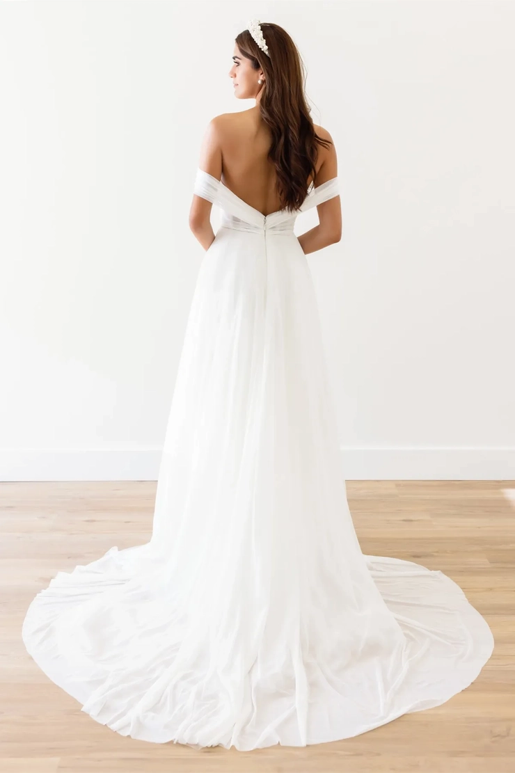 Locket Cinda Style #10215 #4 default backface vertical picture