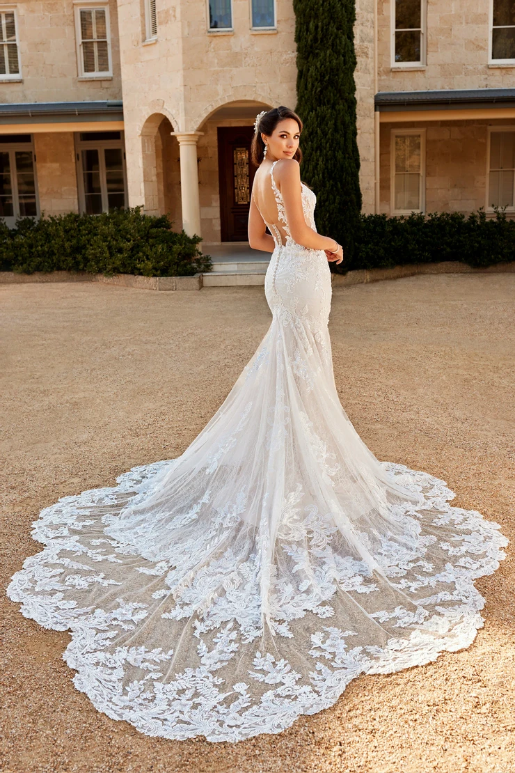Sophia Tolli Première Backface Thumbnail Image