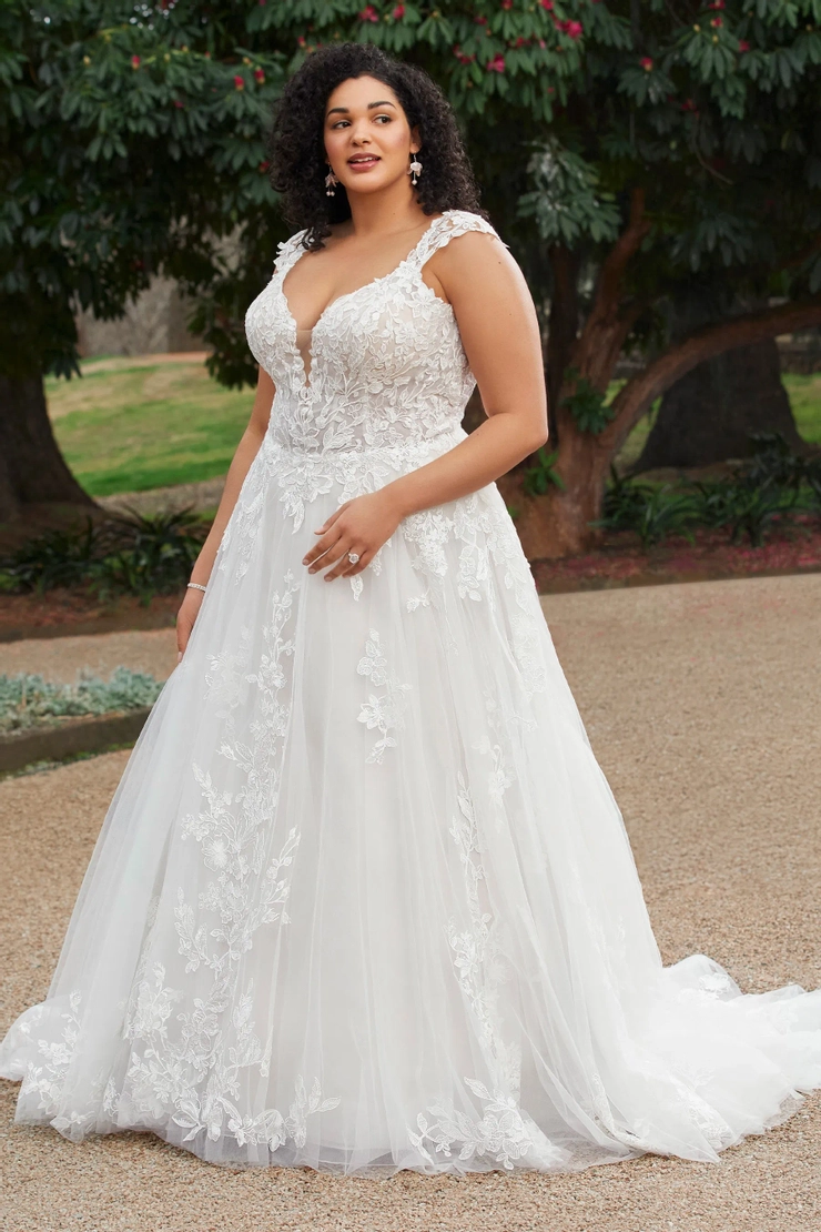 Sophia Tolli Backface Thumbnail Image