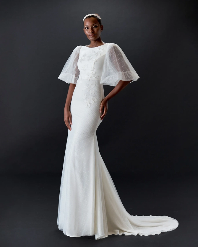 Lotus Threads 23117 The Bridal Rail