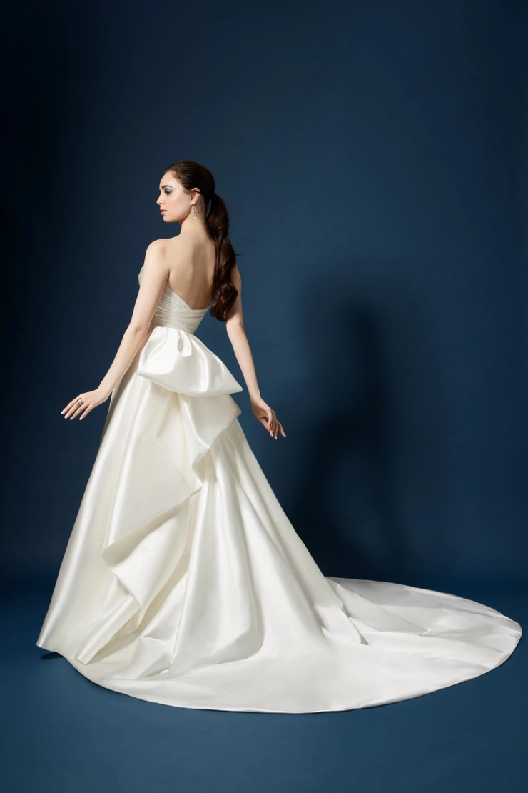 Lazaro 32300