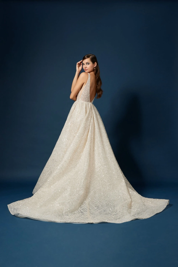 Lazaro 323013