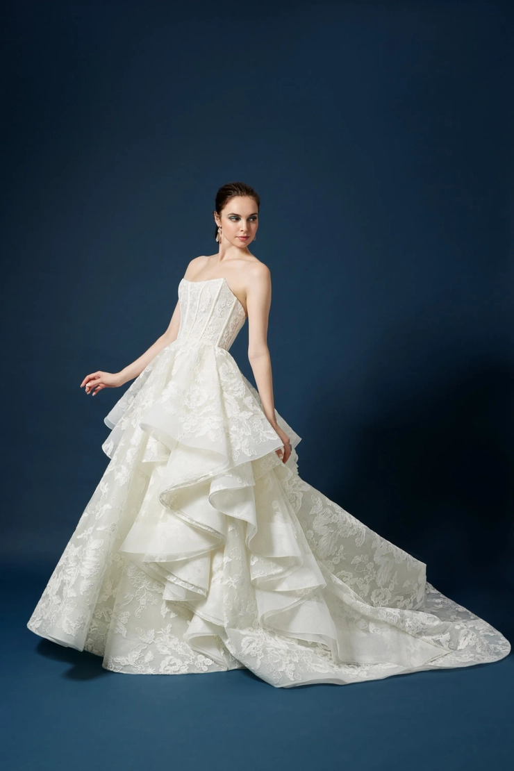 Lazaro 323016